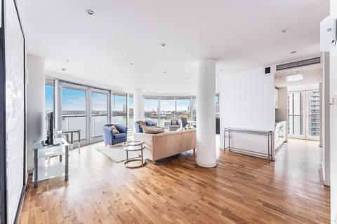 2 bedroom apartment for sale, New Providence Wharf, London, E14