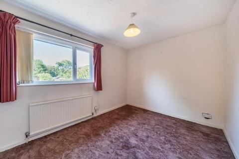 399 Farnham Road, Farnham Royal, Slough, SL2 3AF