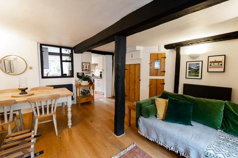 2 bedroom cottage for sale - St. Nicholas Church Street, Warwick, CV34