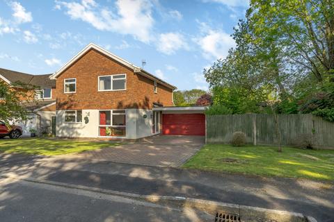 4 bedroom detached house for sale, Stonecroft, Hyde Heath