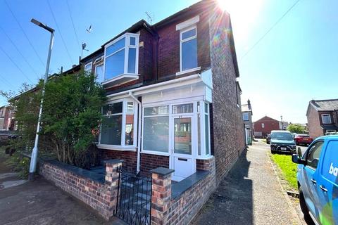 4 bedroom end of terrace house for sale - Orange Hill Road, Prestwich, M25 1LR