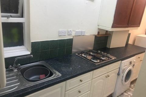 2 bedroom terraced house for sale, Girlington Rd Bradford, BD8