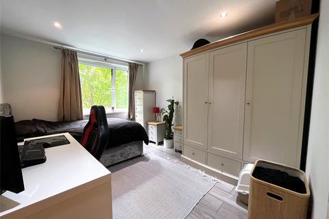 2 bedroom flat for sale, Southwell Park Road, Camberley, Surrey, GU15