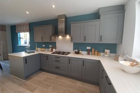 4 bedroom detached house for sale - Lakeside, Station Approach