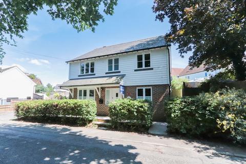 4 bedroom detached house for sale, No Onward Chain In Hawkhurst