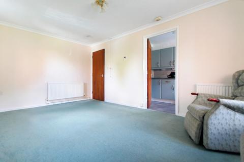 1 bedroom ground floor flat for sale - St Pauls Close, Oadby, Leicester, LE2