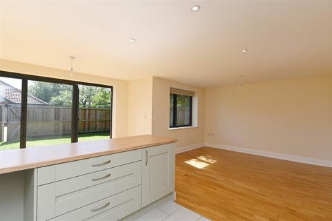 3 bedroom detached bungalow for sale - Framlingham, Suffolk