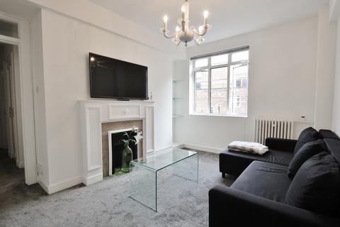 1 bedroom flat for sale, Latymer Court, Hammersmith Road, Hammersmith, W6