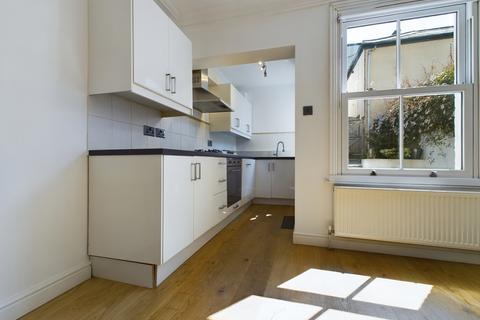 undefined, Strawberry Dale Avenue, Harrogate, HG1