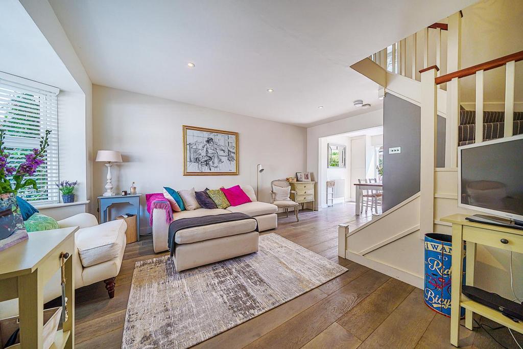 Spencer Walk, Putney 2 bed terraced house for sale £775,000