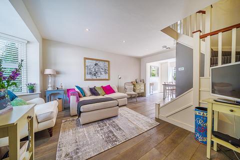 21 Spencer Walk, London, SW15 1PL