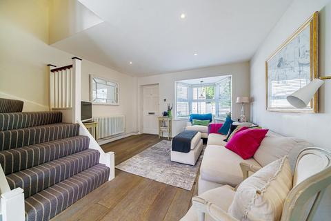 21 Spencer Walk, London, SW15 1PL