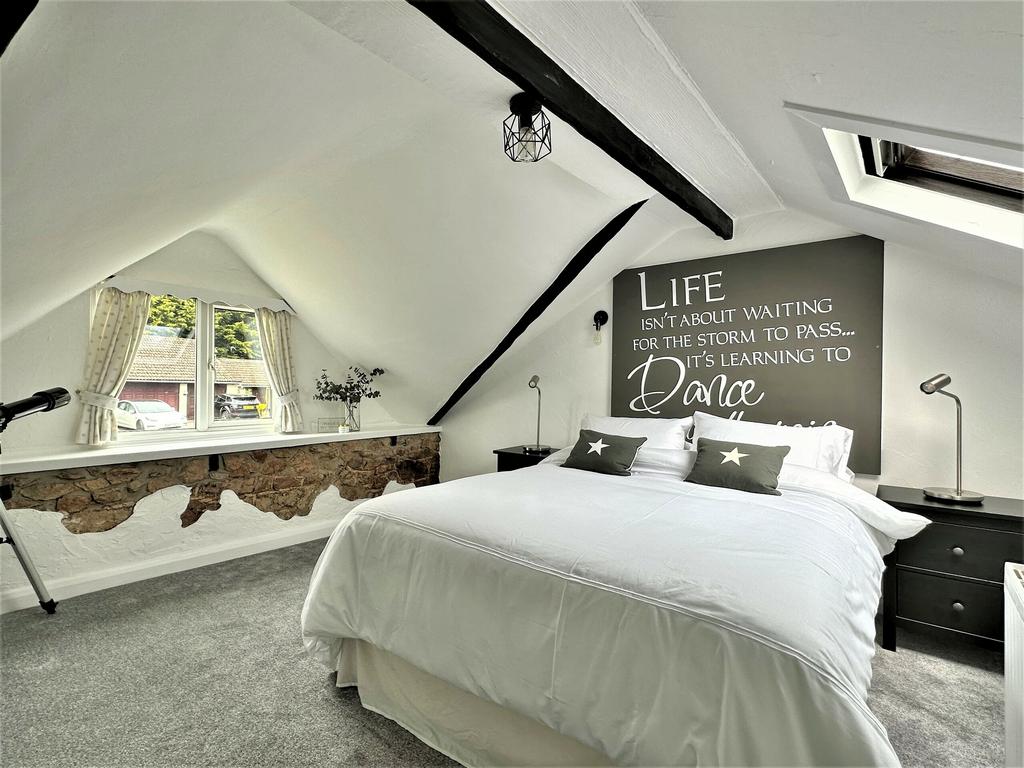 Bedroom Two with En-suite Bathroom in