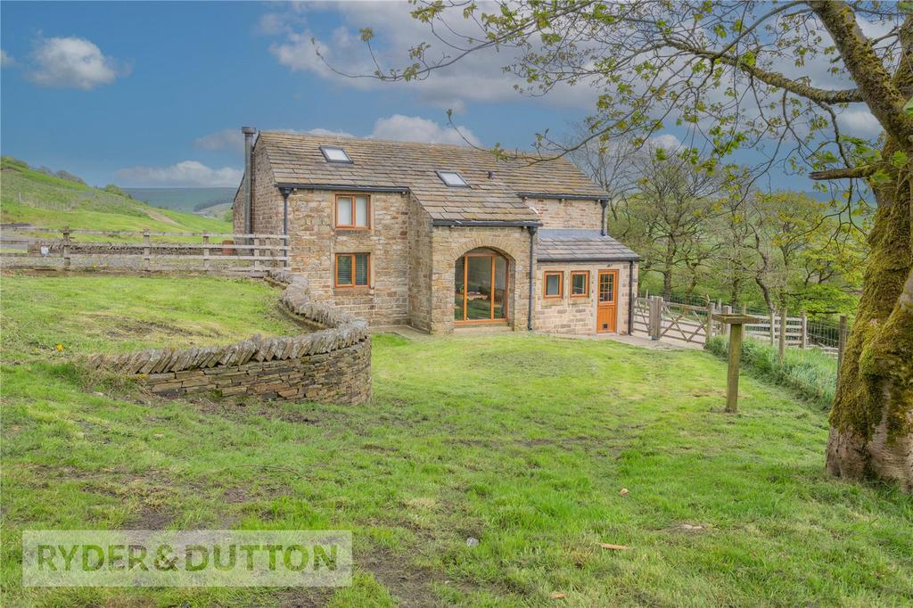 Off Burnley Road, Weir, Rossendale, OL13 3 bed equestrian property £