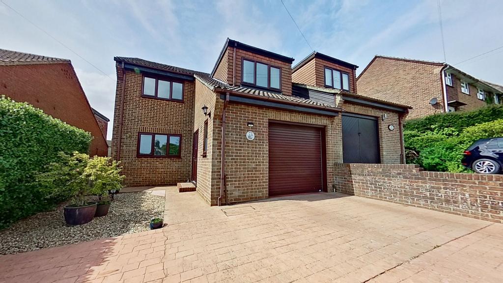 21a Green Lane, Eythorne, Dover 4 bed semidetached house for sale £