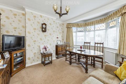 6 Raleigh Avenue, Wallington, SM6 8HE