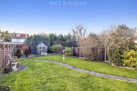 6 Raleigh Avenue, Wallington, SM6 8HE