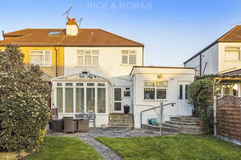 6 Raleigh Avenue, Wallington, SM6 8HE