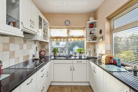 6 Raleigh Avenue, Wallington, SM6 8HE