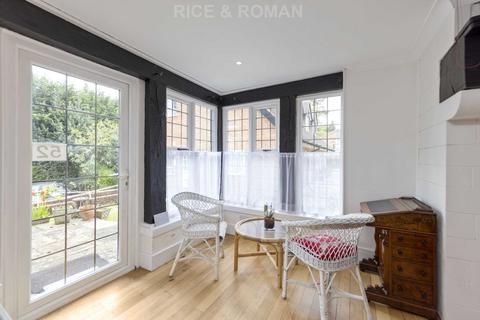 1 bedroom retirement property for sale - Copsem Lane, Esher KT10