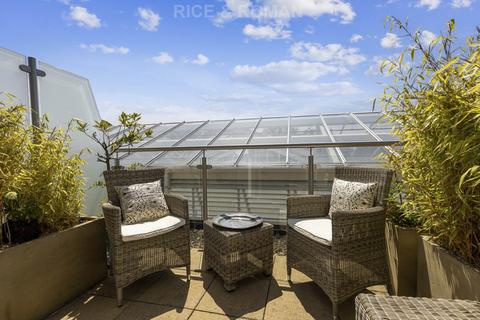 2 bedroom retirement property for sale, Rise Road, Ascot SL5