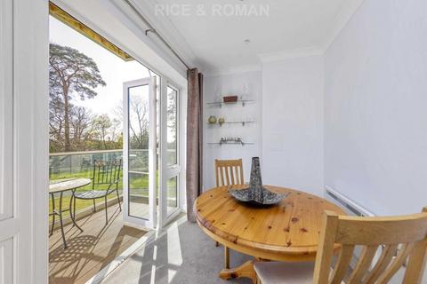 1 bedroom retirement property for sale, Rise Road, Ascot SL5