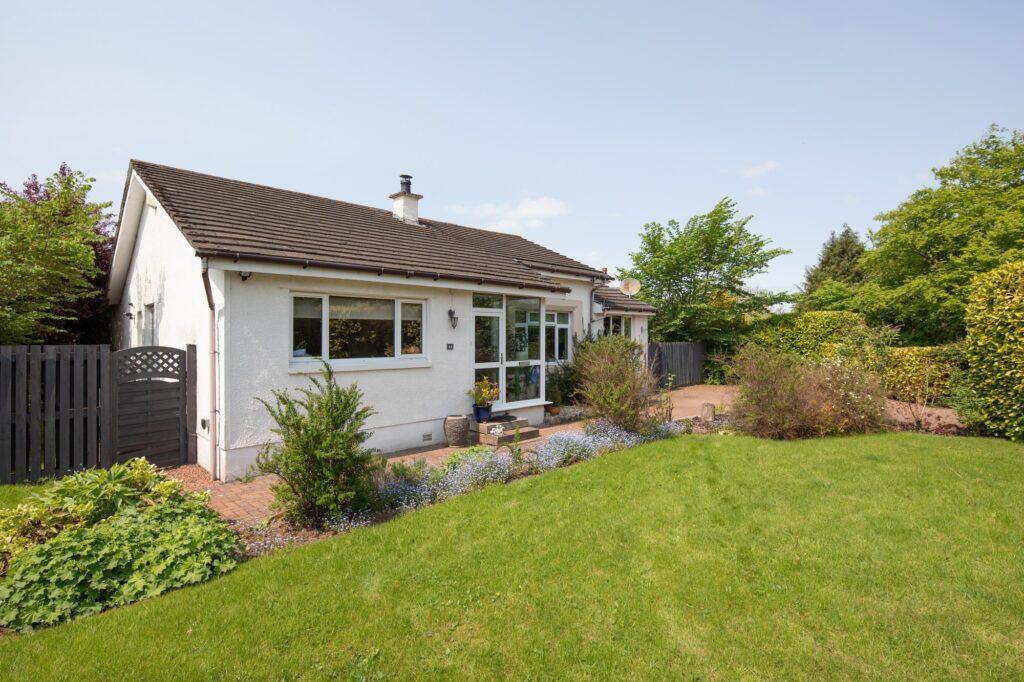 Laigh Road, Newton Mearns 4 bed detached bungalow for sale £450,000