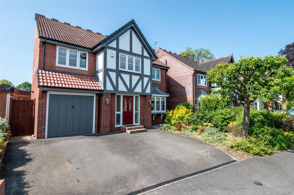 Willow Road, Bromsgrove, Worcestershire, B61 5 bed detached house for sale £525,000