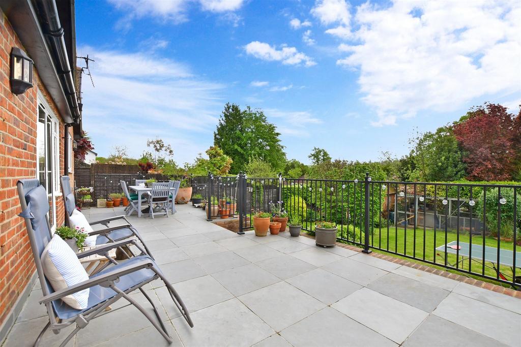 Patio / Decking