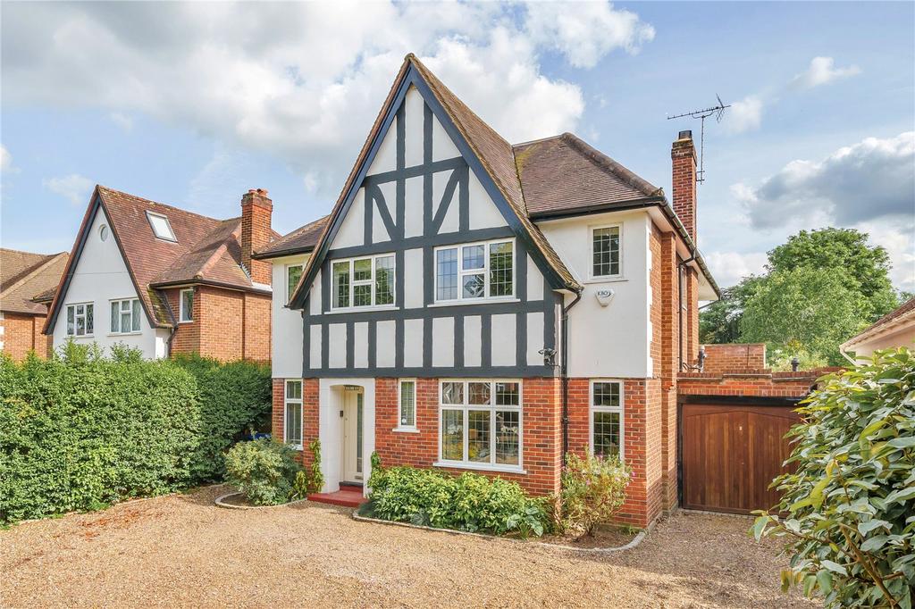 Cranbrook Drive, Esher, KT10 5 bed detached house for sale £1,750,000