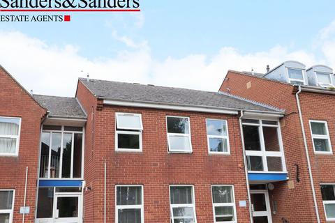 2 bedroom apartment for sale, Stratford Road, Alcester, B49