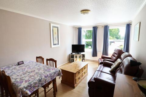 2 bedroom apartment for sale, Stratford Road, Alcester, B49