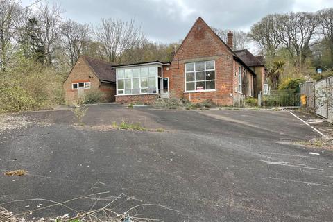 Detached house for sale - Etchingham Primary School, Burgh Hill, Etchingham, East Sussex