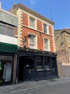 Mixed use for sale - 44 High Street, Gravesend, Kent