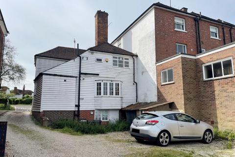 Property for sale - 106, 106B & Apartment, 106 High Street, Tenterden, Kent
