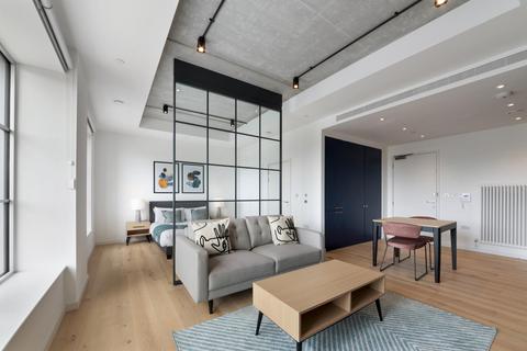 Studio to rent, Douglass Tower, Goodluck Hope, London, E14