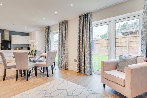 4 bedroom detached house for sale - Plot 43, The Marylebone at De Vere Grove, Halstead Road CO6
