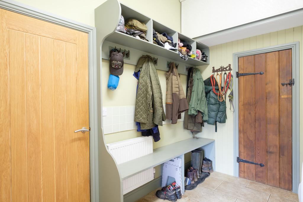 Practical bootroom