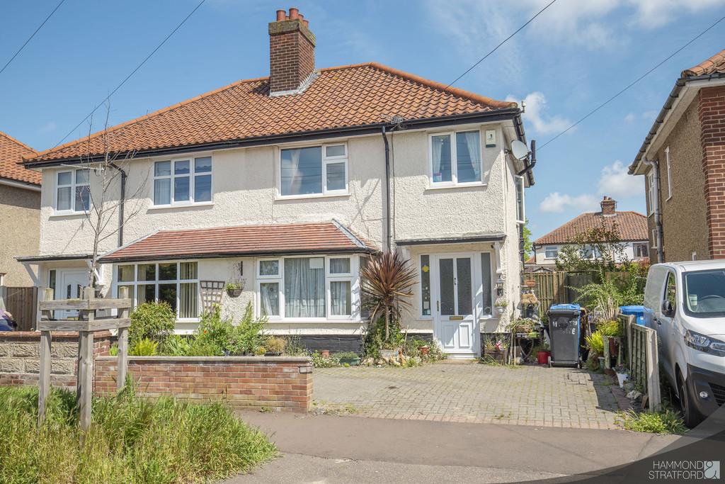 Stratford Drive, Norwich 3 bed semidetached house for sale £255,000