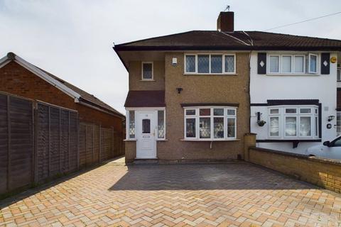 12 Cavendish Avenue, Ruislip, HA4 6QH