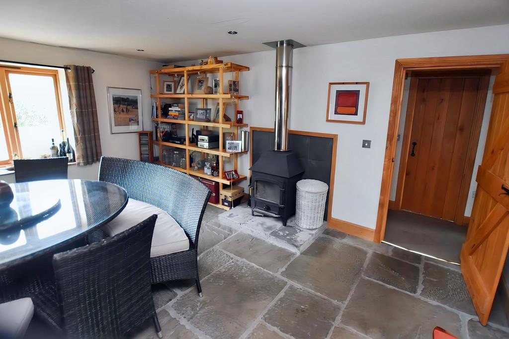 Dining Area 1