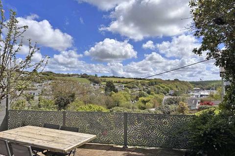 Rocquaine Chapel Hill, Gweek, Helston, TR12 7AE