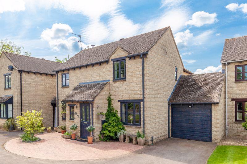 Calais Dene, Bampton OX18 4 bed detached house for sale £550,000