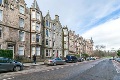 3 bedroom flat to rent, (2f1) Marchmont Road, Edinburgh, EH9