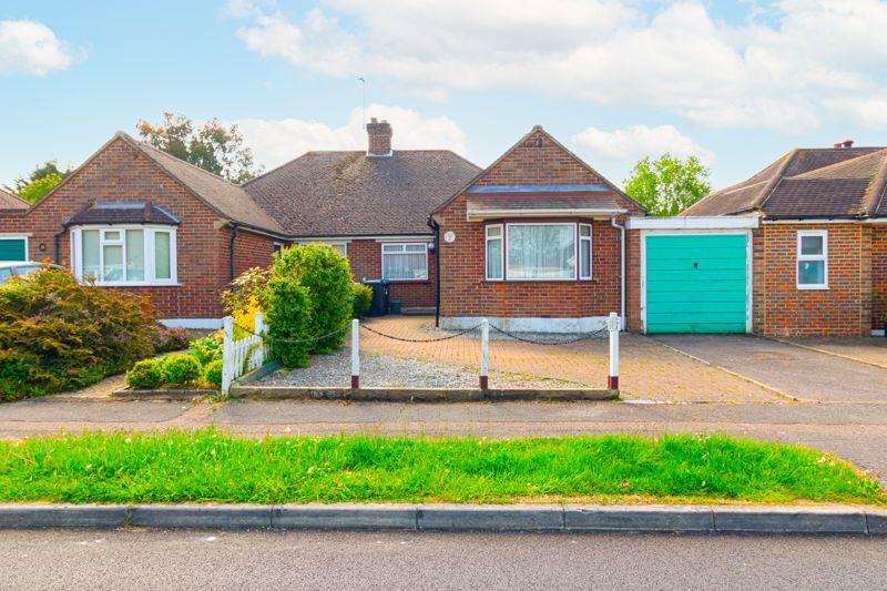 Shelton Avenue, Warlingham 3 bed bungalow £525,000