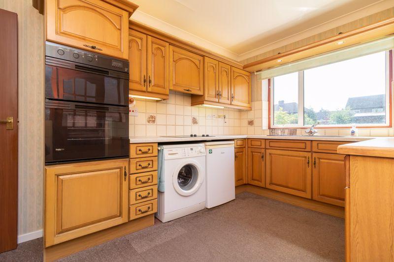 Shelton Avenue, Warlingham 3 bed bungalow for sale £525,000