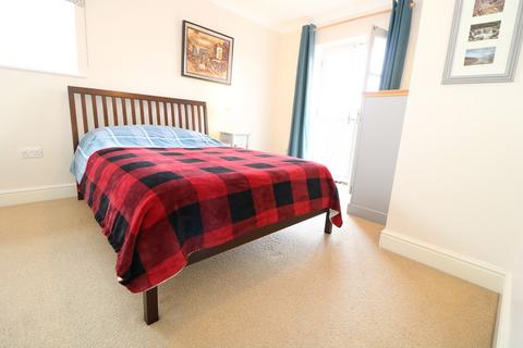 2 bedroom apartment to rent, Old Brewery Court, Dorking
