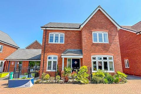 4 bedroom detached house for sale - The Steadings, Essington