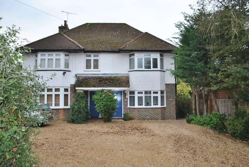 Fishbourne Road East, Chichester 1 bed flat £185,000