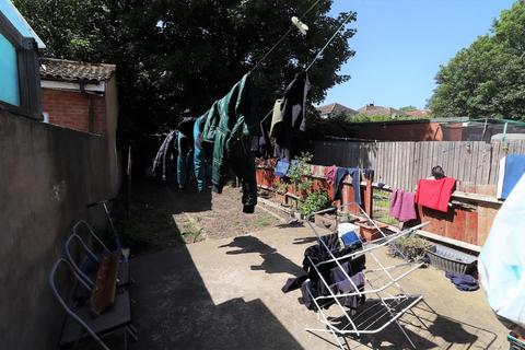 3 bedroom terraced house for sale, Clarence Street, Southall